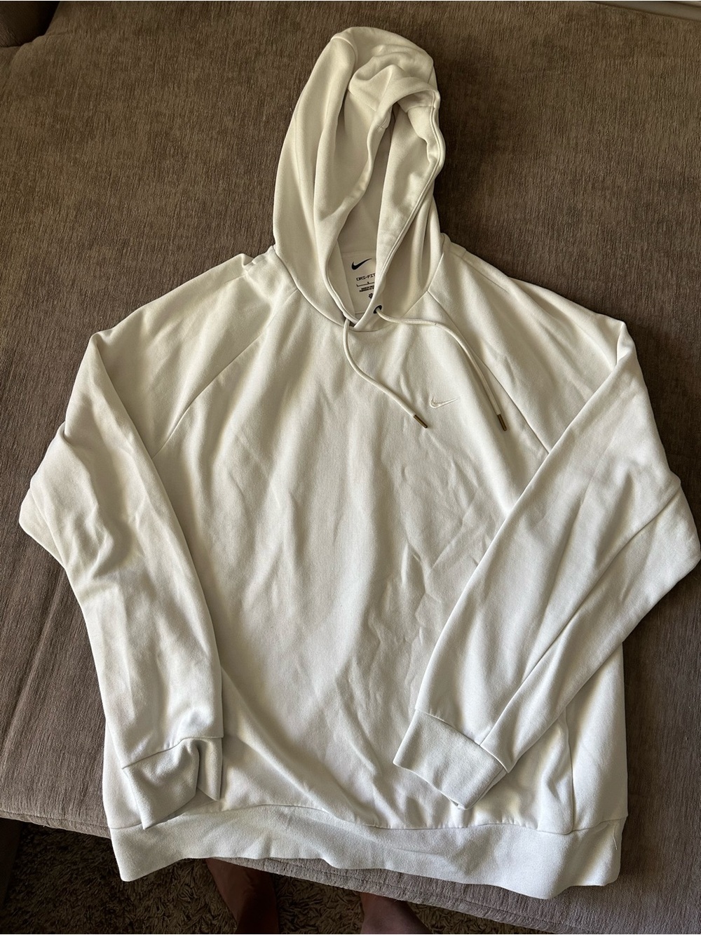 Nike Men’s Ivory/White Pullover Hoodie